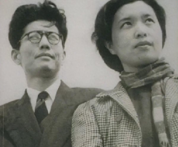 牛客栈 乔冠华再婚后，与儿女关系恶化，晚年感慨：还是自己的孩子好啊