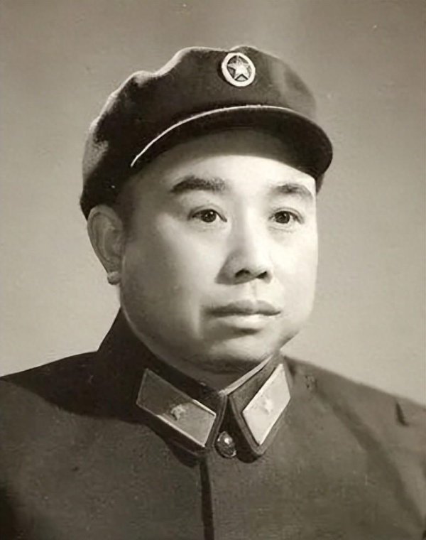 金惠配资 成钧将军接到命令，让他逮捕“黄金虎”王智涛少将，后来呢