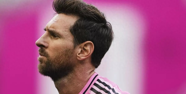 掌牛宝 正式与迈阿密国际续约! 梅西: 留在这里不仅是梦想, 更是美好现实